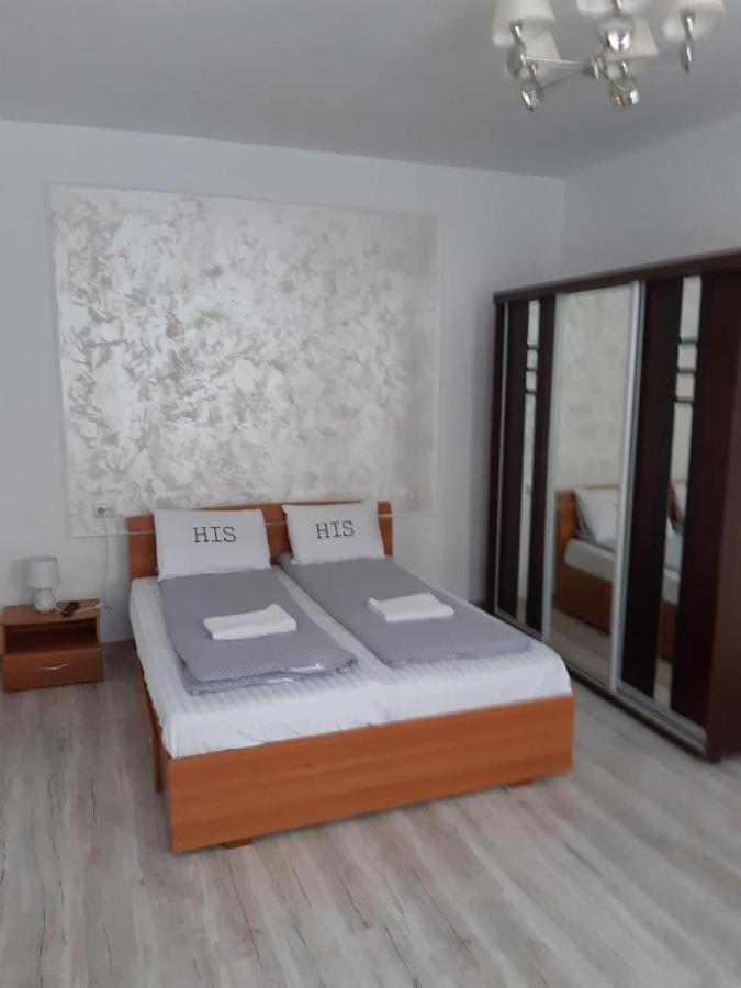 Modern Apartament Central Old Town Brasov Exterior photo